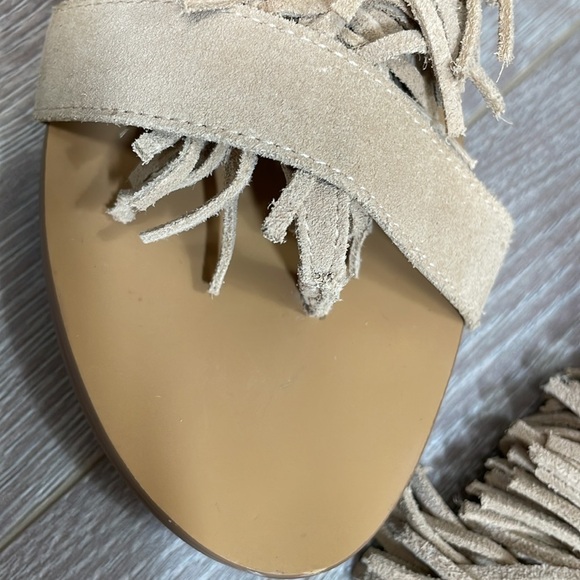 NWOT Sole Society Koa Fringe Leather T-Strap Ankle Strap Flat Sandal Caramel 8.5 - Picture 9 of 15